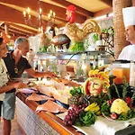 Parque Tropical Отель