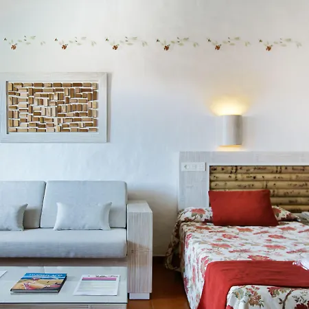 Parque Tropical 酒店 4*