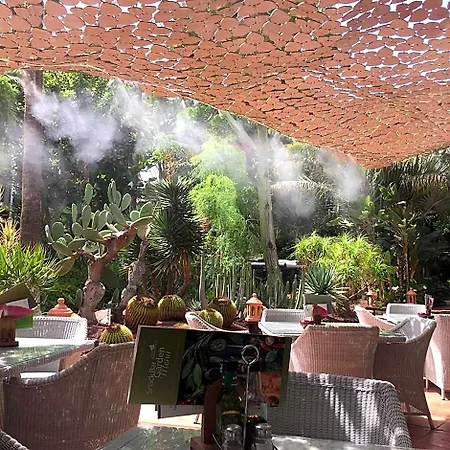 Hotel Parque Tropical 4*