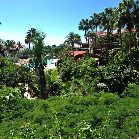 Parque Tropical 호텔 4*