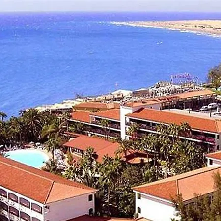 Parque Tropical فندق 4*