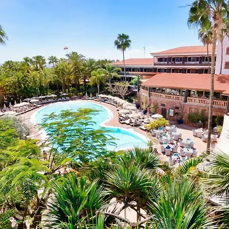 호텔 Parque Tropical 4*
