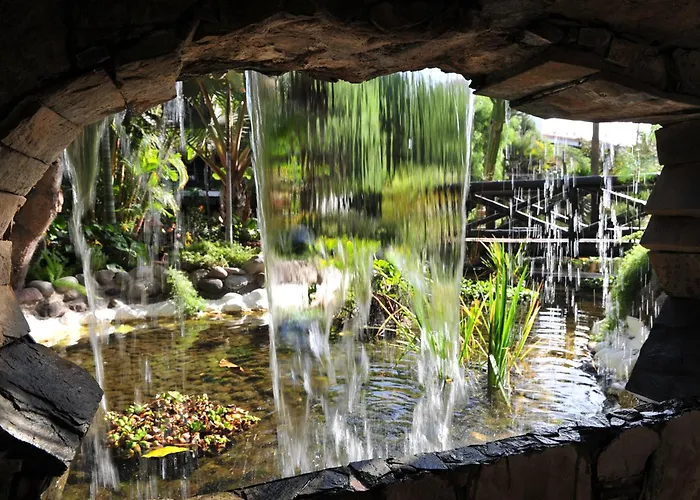 Hotel Parque Tropical 4*